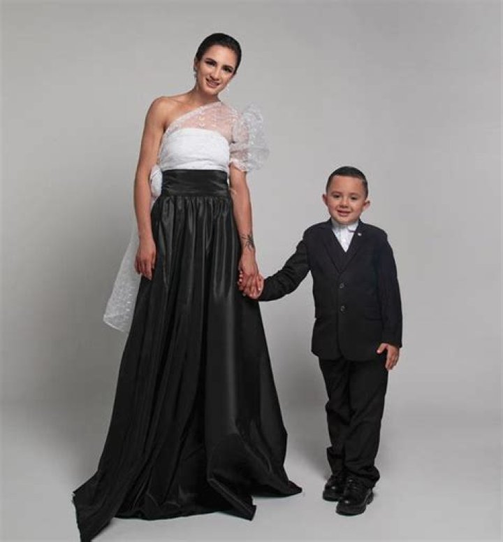 
Pros react to brawl between Yazmin Jauregui & Lasmin Lucindo has been the best debut bout I’ve ever seen 