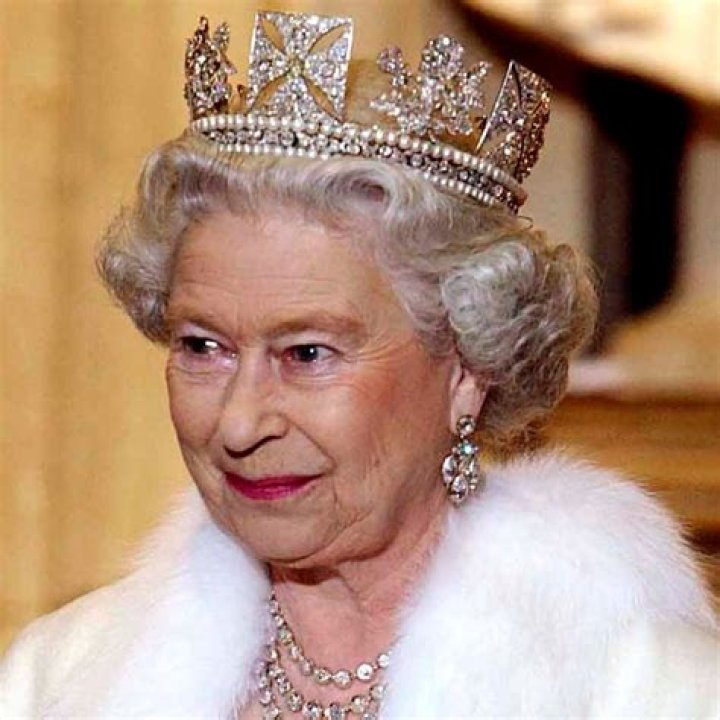 
Queen Elizabeth II, Britain’s Longest-Reigning Monarch, Dead at 96 
