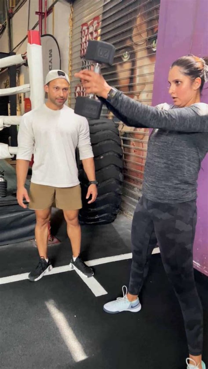 
Rahul Mirza Height, Weight, Net Worth, Age, Birthday, Wikipedia, Who, Nationality, Biography 