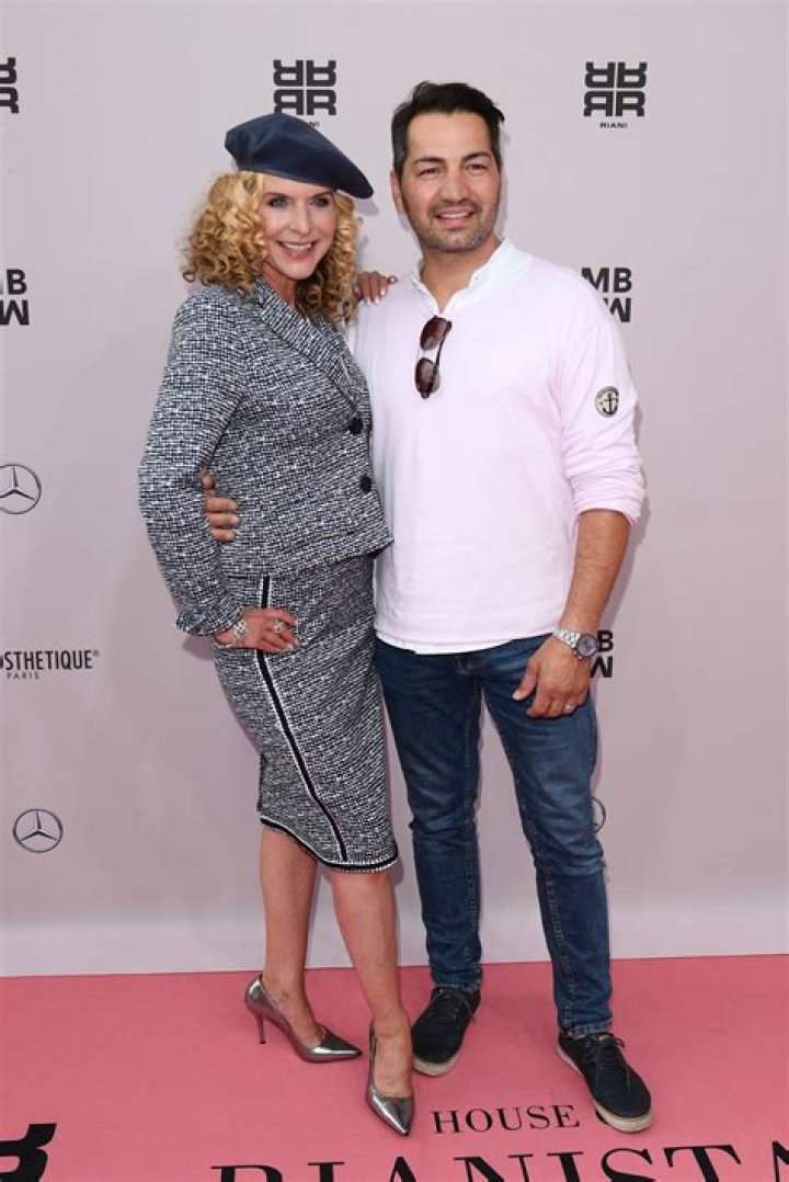 
Ralf Herrmann Height, Weight, Net Worth, Age, Birthday, Wikipedia, Who, Nationality, Biography 