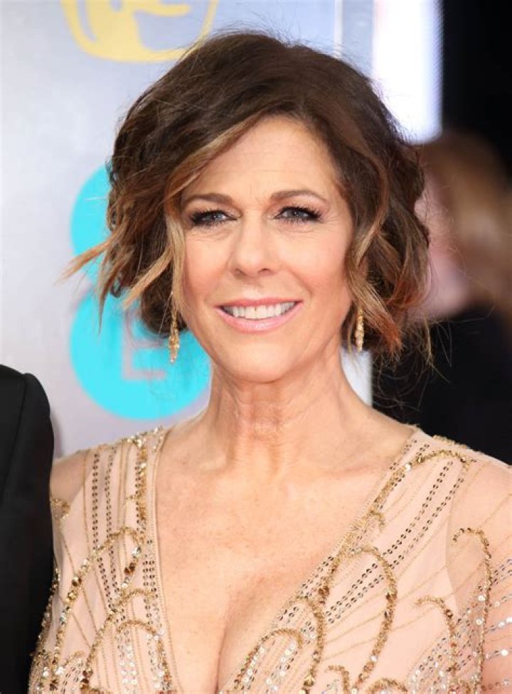 Rita Wilson Height, Weight, Net Worth, Age, Birthday, Wikipedia, Who, Nationality, Biography