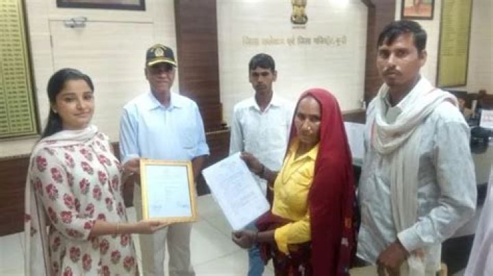 
Rukmani Riar Height, Weight, Net Worth, Age, Birthday, Wikipedia, Who, Nationality, Biography 