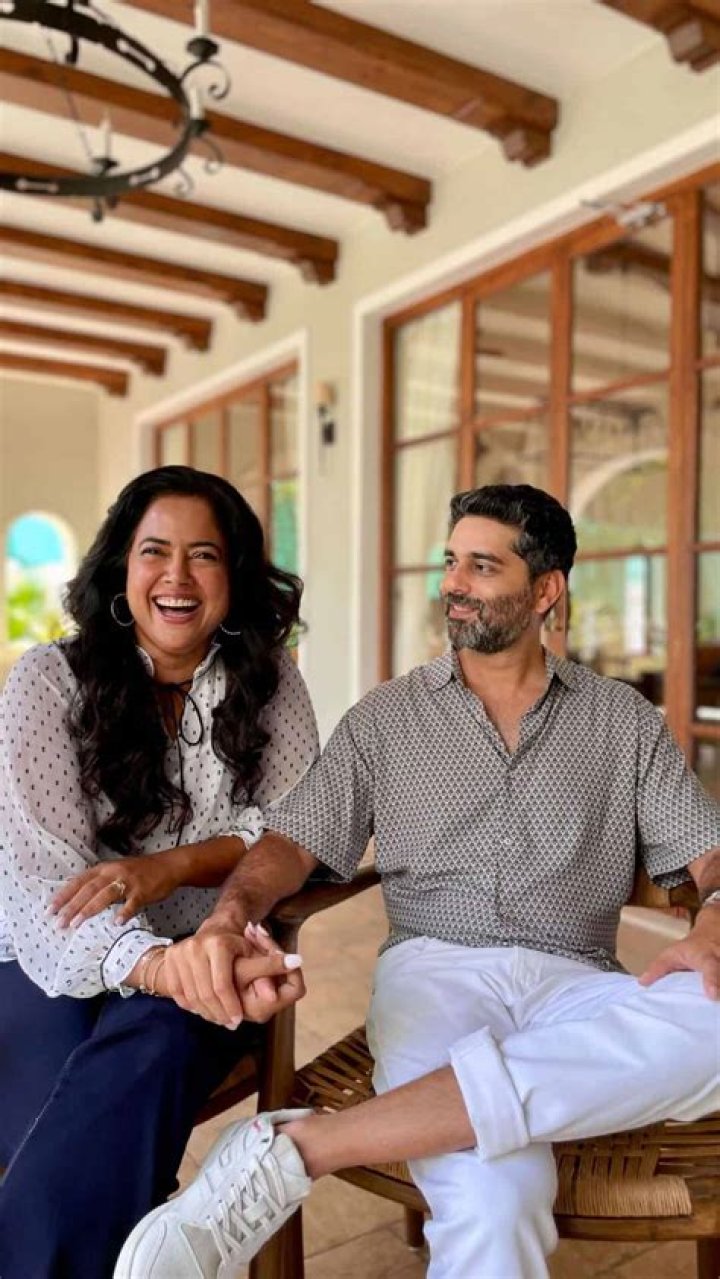 Sameera Reddy Height, Weight, Net Worth, Age, Birthday, Wikipedia, Who, Instagram, Biography