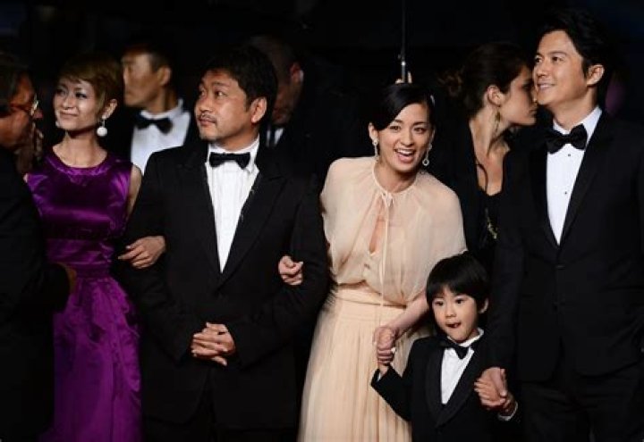 Santa Ono Height, Weight, Net Worth, Age, Birthday, Wikipedia, Who, Nationality, Biography