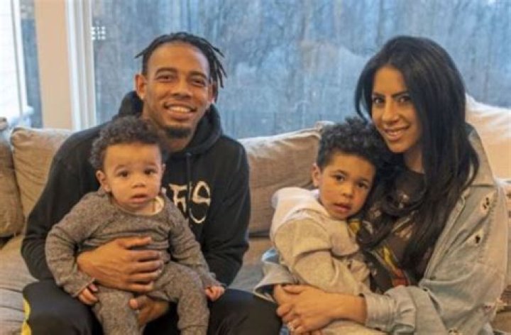 
Sarah Mahmoodshahi, Joe Haden Wife And Kids Joey & Jett 