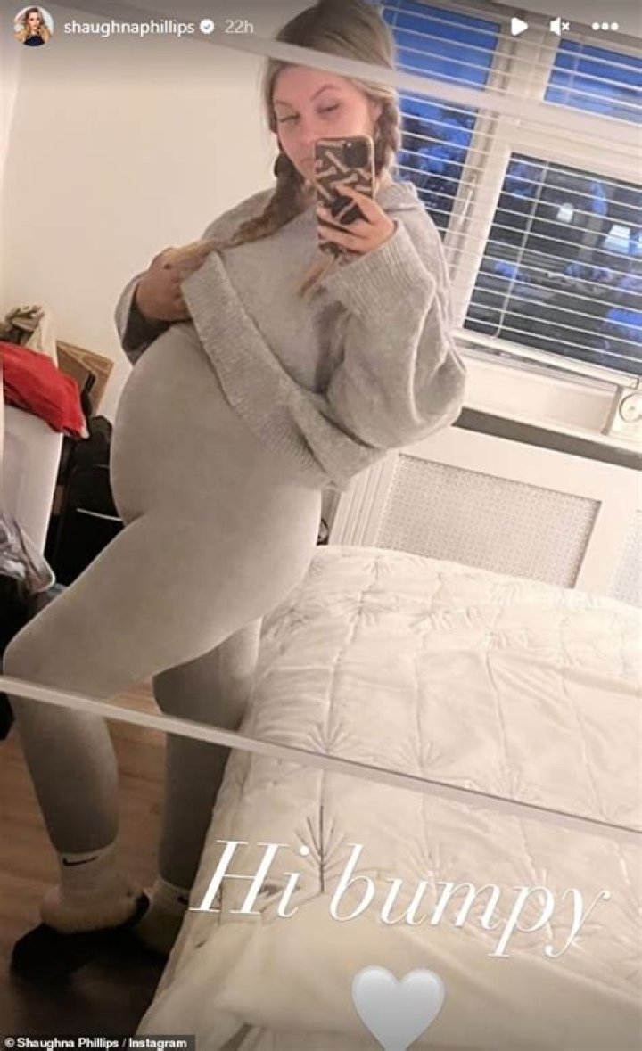 Shaughna Phillips Baby Daddy: Who Is She Dating Now? Love Island Star Pregnancy Update