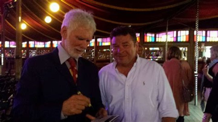 
Shaun Drabsch Height, Weight, Net Worth, Age, Birthday, Wikipedia, Who, Instagram, Biography 