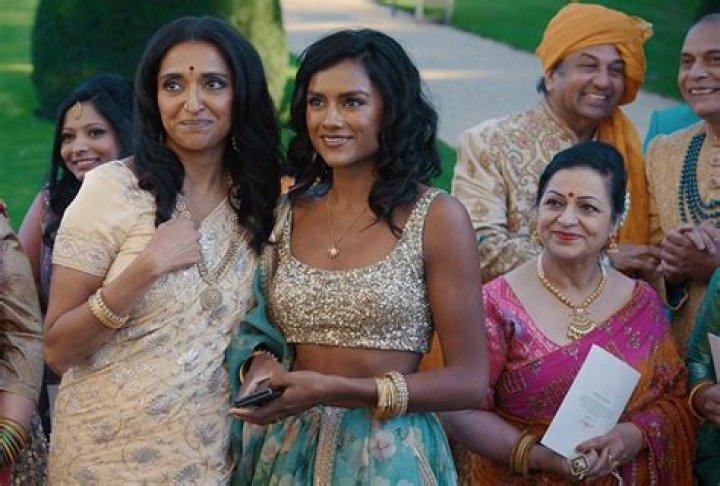 Simone Ashley Parents Nationality And Ethnicity – Where Is She From?