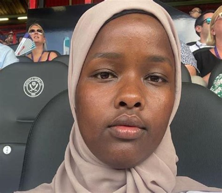 
Somali Model Jawahir Khalifa Makes History On Reality Television With Her Hijab 