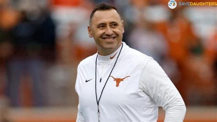 
Steve Sarkisian Height, Weight, Net Worth, Age, Birthday, Wikipedia, Who, Nationality, Biography 