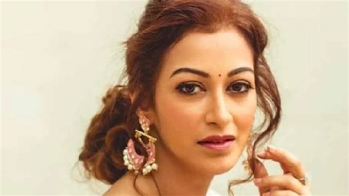 Sunayana Fozdar Height, Weight, Net Worth, Age, Birthday, Wikipedia, Who, Instagram, Biography