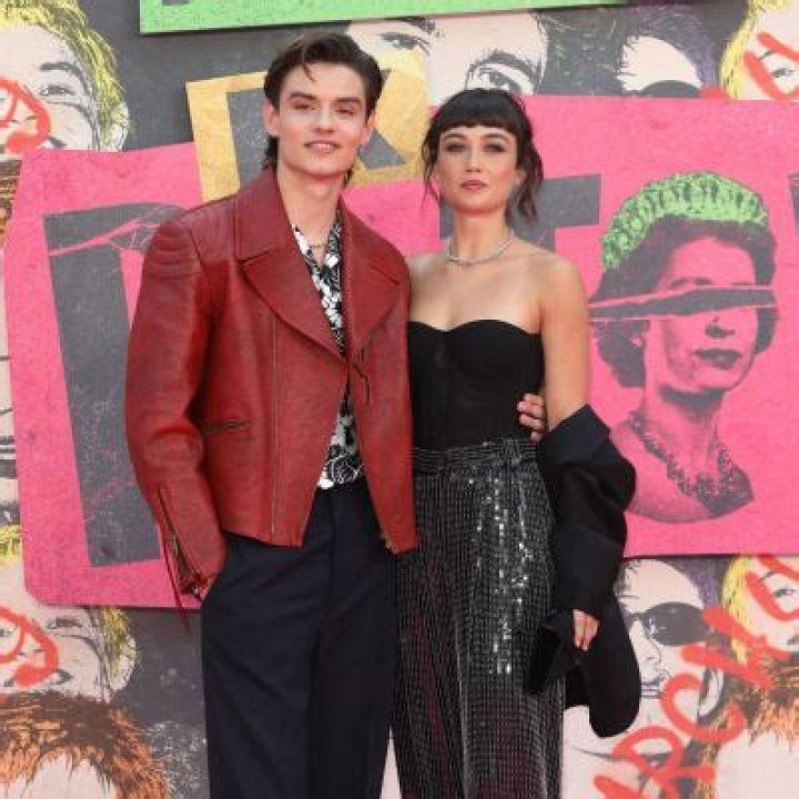 
Sydney Chandler And Louis Partridge Have Been Chastised For Their Age Difference 