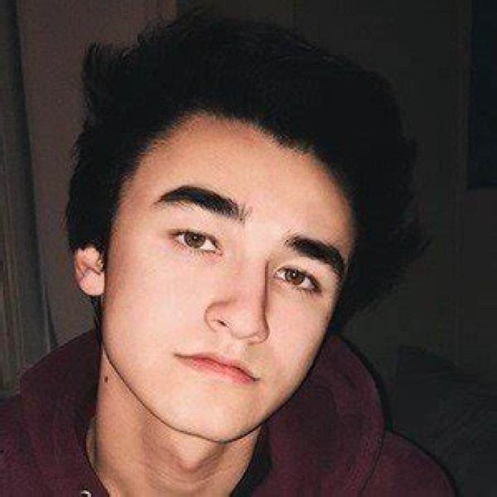 
Tristen Maclean Height, Weight, Net Worth, Age, Birthday, Wikipedia, Who, Nationality, Biography 