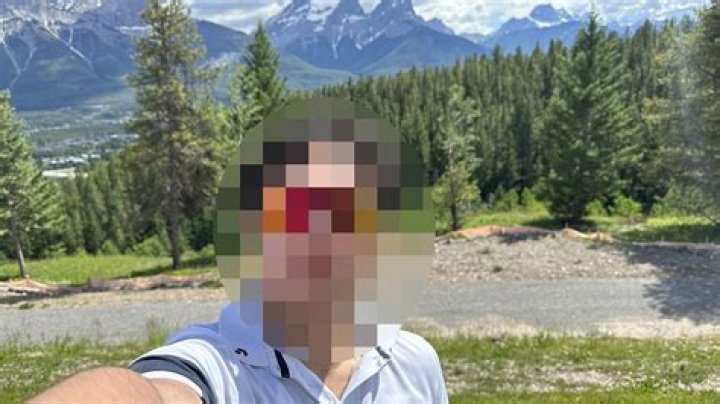 
Twitter Reacts To Chase Crossing Face Reveal On Reddit 