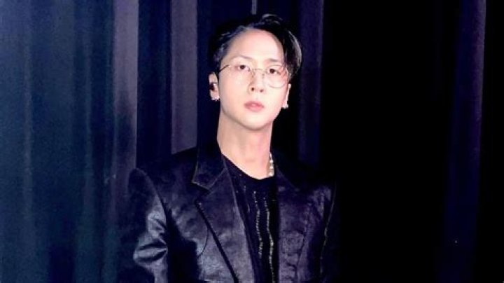 
VIXX’s Ravi booked for evading military service by faking health reports 