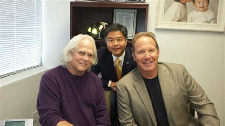 Where Is Christopher Dow Now? Tony Dow Son And Family Facts