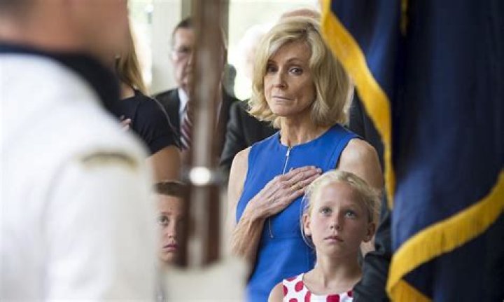 Who is Carol Held Knight – Neil Armstrong’s Wife and Where is She Now?