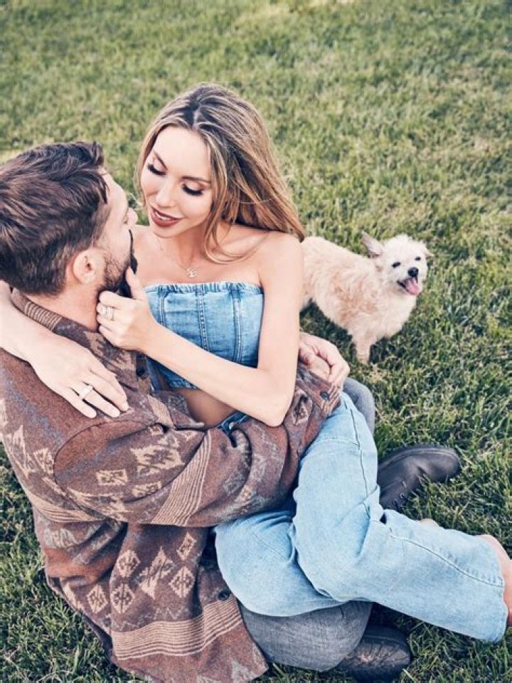 
Who Is Chloe Rose Lattanzi Boyfriend? Facts On Olivia Newton John’s Daughter Love Life 