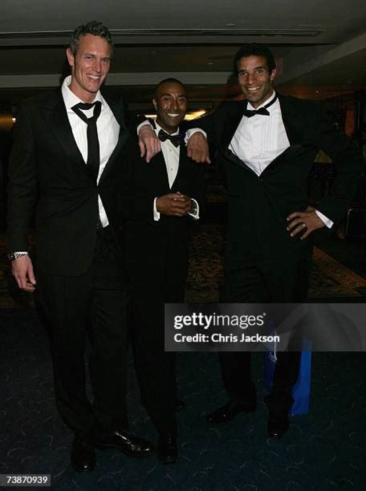 
Who Is Colin Jackson’s Partner or Is He Married? 