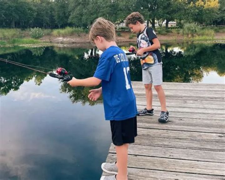 Who Is Dr Brooke Weinstein Husband, Jonathan Weinstein? Her Children And Net Worth