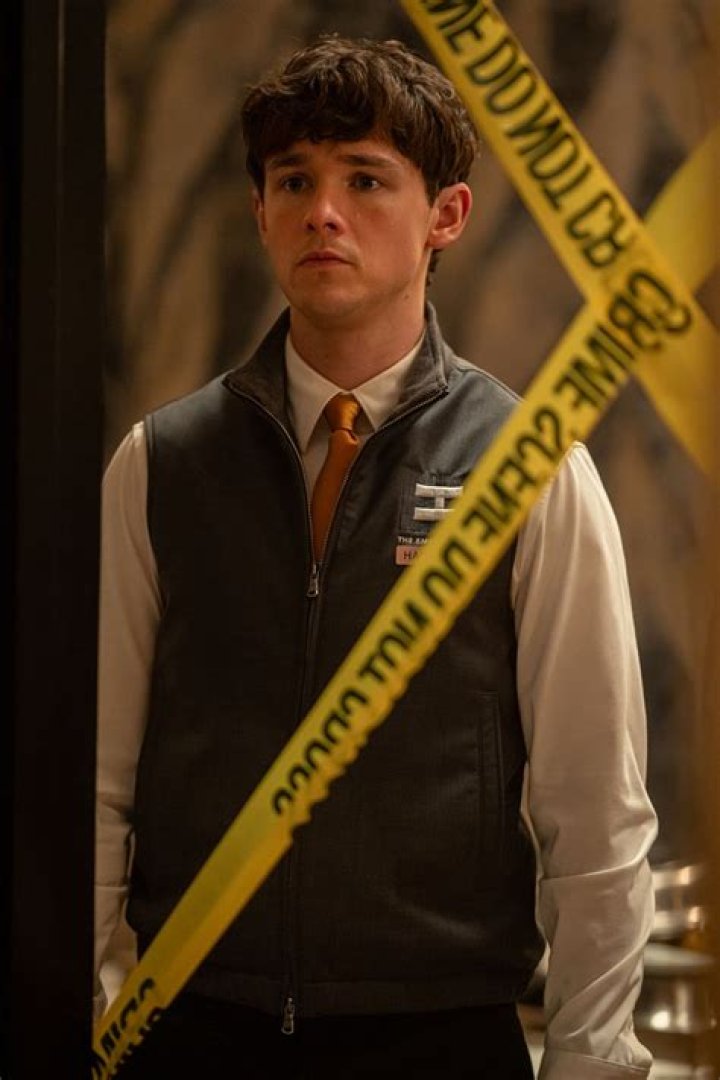 
Who Is Iole Lucchese? How Did Her Partner Richard Robinson Died? Her Net Worth And About Scholastic Corporation 