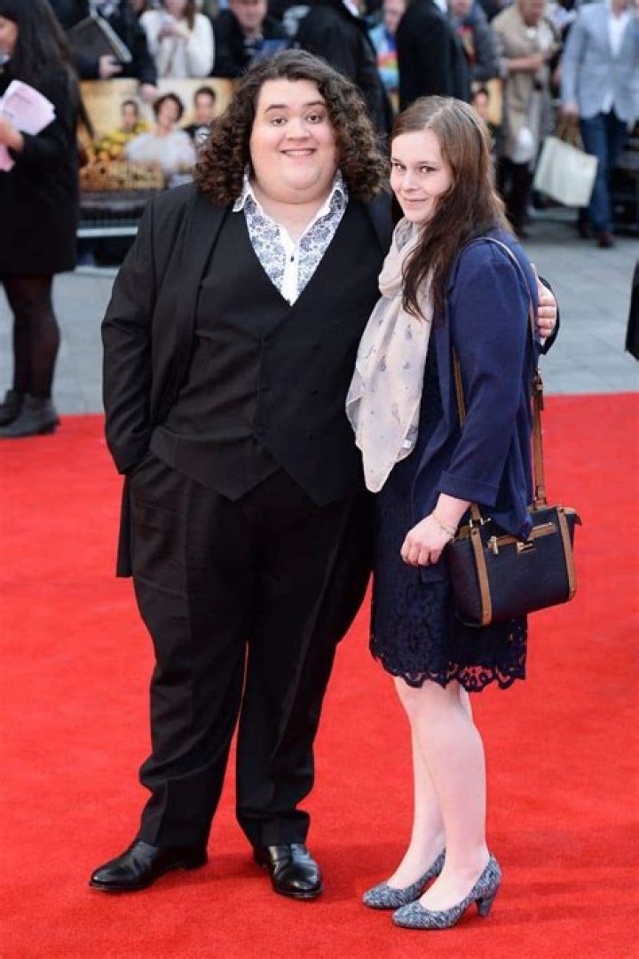 Who Is Jonathan Antoine’s Girlfriend Soon To Be Wife, Michelle Doucet?