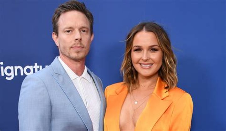 Who Is Kevin Mckidd New Girlfriend? Wife Arielle Goldrath Divorce & New Dating Relationship