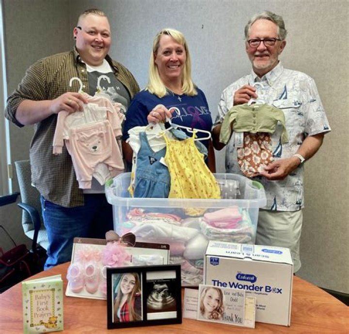 
Who Is Liese Dodd’s Killer Boyfriend Deundrea Holloway From Alton IL? Pregnant Gf Death 