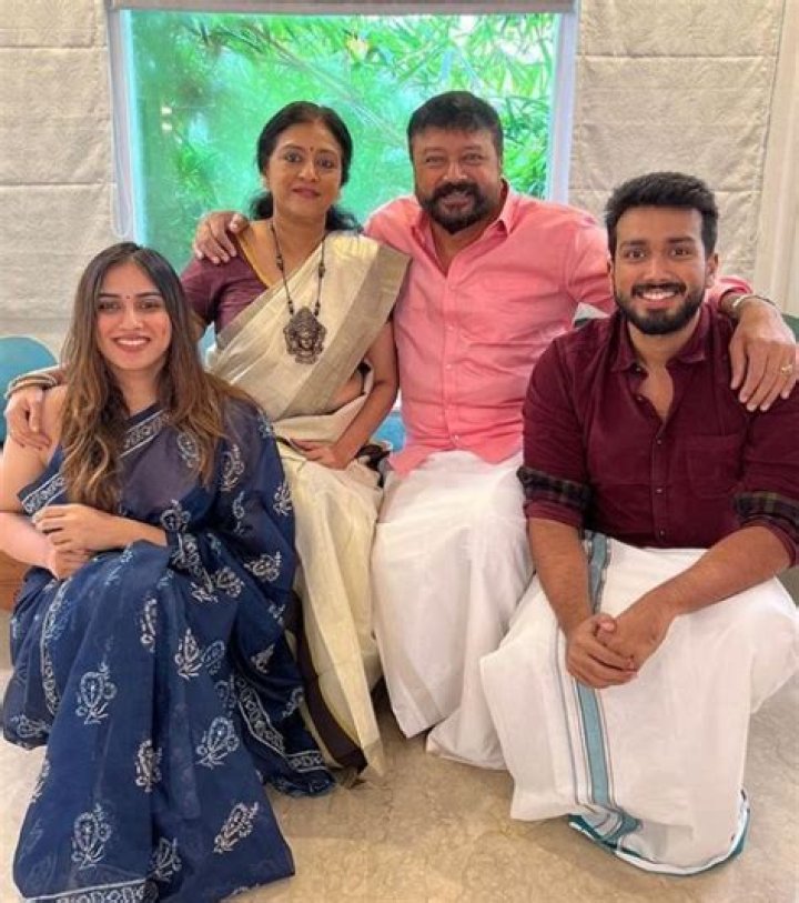 
Who Is Malavika Jayaram? Parents And Net Worth 