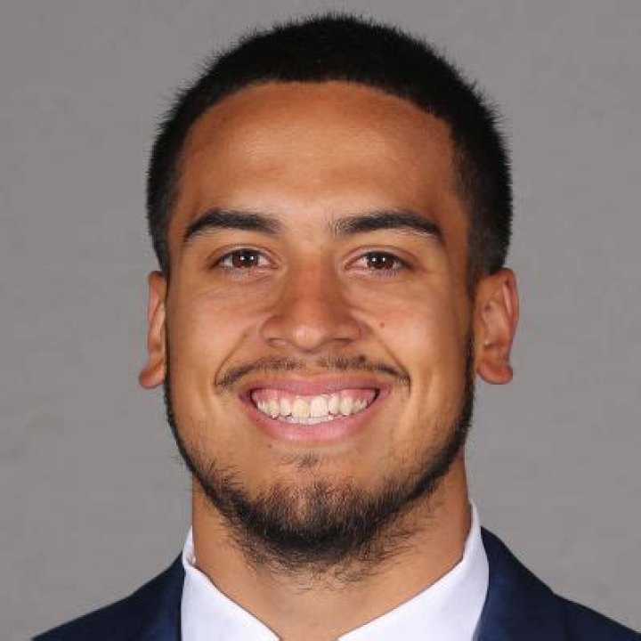 
Who Is Matthew Mariota | Meet Marcus Mariota Brother | Family And Age 