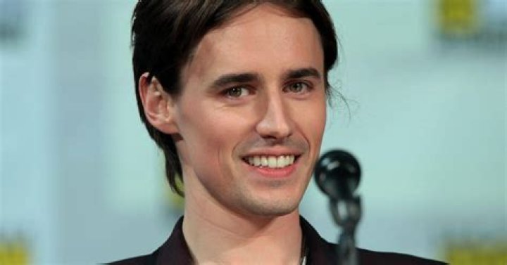 Who is Reeve Carney? Height, Age, Wife, Net Worth, Dating. Gay?