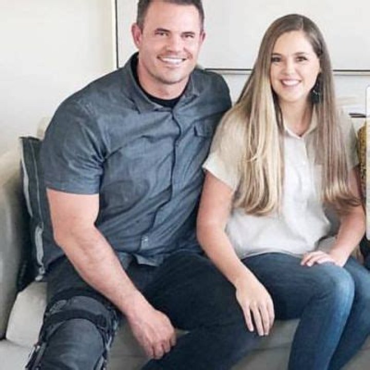 Who Is Tyler Farrell From “Dream Home Makeover”?