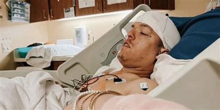 
Zach Roloff Surgery: Tori Shares Heartfelt Update on Zach After Brain Surgery! 